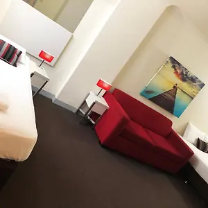 *** Hotel Turbot House Australia